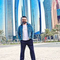 Taking a moment in Abu Dhabi. I travel frequently for destination weddings, bringing a seamless, professional DJ experience to clients celebrating in the UAE and beyond.