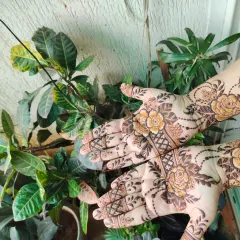 A different angle of the shaded rose design, highlighting the intricate details in the petals and leaves. This is a very popular choice for bridesmaids and close friends.