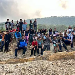 A happy group of campers and instructors pose for a photo during a trek at our Dandeli camp. These camps are a great place to make new friends and create lasting memories.