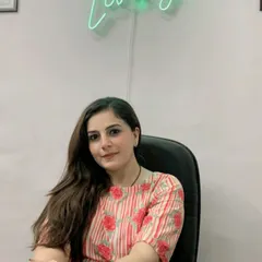 Here I am in my Rajouri Garden clinic. I believe in creating a welcoming and professional space where we can work together on your health goals, from weight loss to managing chronic conditions.