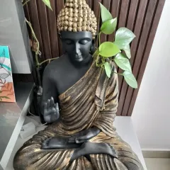 We offer customized Buddha statues, available from 15 inches to 5 feet tall. You can choose your favorite colors to create a peaceful centerpiece for your garden or meditation room.