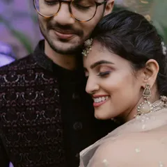 An intimate moment with her partner. The makeup looks soft and beautiful even in close-up, candid shots.