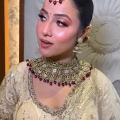 Another angle of the masterclass bridal look, showcasing the radiant highlighter and how the makeup looks seamless from every view.