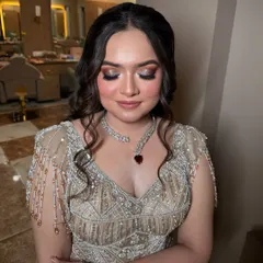 The eyes have it. This shot shows the beautiful detail of the smokey eye makeup, which makes her eyes the star of the show.