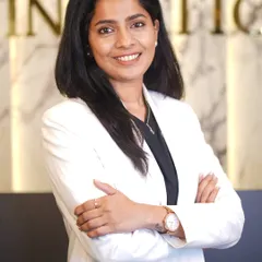This is Dr. Varsha Medasani, our Consultant Dermatologist at Skinmatics Hennur. She is known for her clinical precision and a deep passion for evidence-based skincare and holistic skin health.