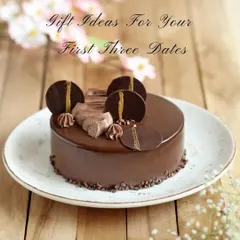 Gift ideas for your first three dates. Start with flowers, move on to a decadent chocolate cake, and for the third date, a curated hamper. We help you make every moment count.