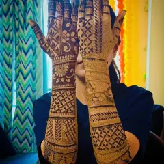 The same design from a slightly different angle, showing how the pattern extends up the arm.