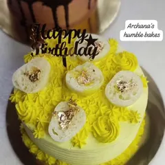 My special Rasgulla cake, a perfect fusion dessert for birthdays. This eggless Jain cake is decorated with soft rasgullas and delicate gold leaf for an elegant touch.