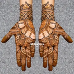 The modern paisley design on a simple grey background, focusing on the artwork itself.