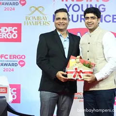 For the HDFC ERGO Insurance Awareness Awards, I created these sustainable and elegant hampers. This is a perfect example of how I handle corporate event gifting for major industry leaders, ensuring every detail is seamless.