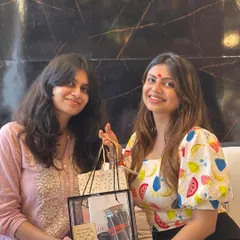 A happy client receiving her Rakhi hamper. I feel so grateful to be a part of your special celebrations.