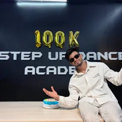 A moment of gratitude. Celebrating 100k followers, a milestone made possible by my amazing students and supporters.