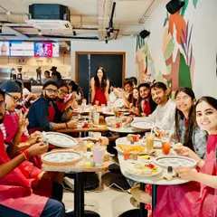 The energy at this corporate team event was incredible. We hosted a glowing moon lamp workshop, and it was a fantastic way for the team to bond, get creative, and step away from their desks for a fun, memorable offsite.