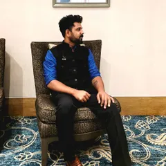 Taking a moment during the ESRI India corporate event. My attire for each show is chosen to match the event's professional and celebratory atmosphere.