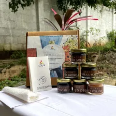 For the artist in you, our DIY Water Color kit offers a palette of colors made from plants and minerals. Perfect for paper and fabric, these paints let you create with a clear conscience.