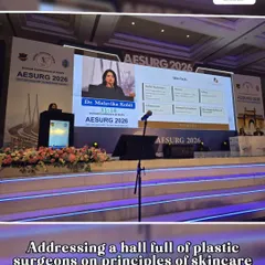 Here I am addressing an assembly of plastic surgeons at the Aesurg 2026 conference. My lecture focused on the foundational principles of skincare, emphasizing how pre and post-surgical topical care, including barrier protection and anti-inflammatory protocols, is critical for optimizing surgical outcomes and accelerating healing.