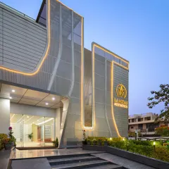 The La Midas Wellness Centre is a testament to transformative design, where we reimagined a 20-year-old residence. Its fluid, illuminated facade creates a sculptural landmark, showcasing our ability to blend bold architectural expression with the sensitive context of a residential neighborhood.