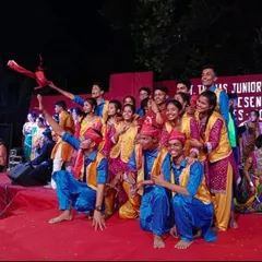 The final pose of a winning performance. This is the St. Thomas Jr College team on stage after giving their all. I work with college groups to refine their technique and teamwork for competitive events.