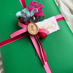 Gold on blue is always a classic. I engraved this gorgeous blue crane jewelry box from Nicojournal with a custom name, turning it into the perfect personalized birthday gift.