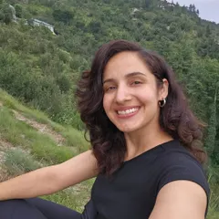 Here I am, completely in my element, surrounded by nature. This is the grounded, joyful energy I bring to our sessions. I am a farm girl at heart, and I believe in finding happiness in the simple, beautiful moments of life.