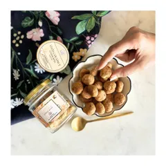 Our bite-sized oat coconut cookies are highly addictive! They are made with wholesome ingredients and are free of refined flour, eggs, and refined sugar.