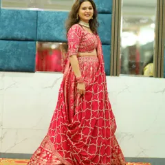 Another shot of our client looking radiant in her red Banarasi rental. I love making these moments happen.