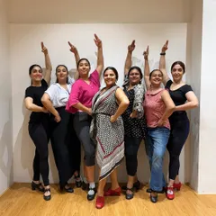 Our powerful Farruca Flamencas striking a pose after a Sunday session at the studio! This style is strong and expressive, and you can see the confidence and camaraderie we build in every class. We work hard, but we always celebrate our progress together as a team.