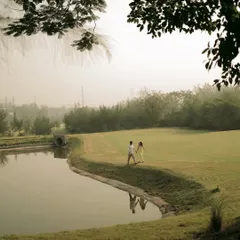 A quiet walk by the water. I use natural landscapes to create a serene and epic backdrop for your pre-wedding portraits, focusing on the connection between you and the world around you.