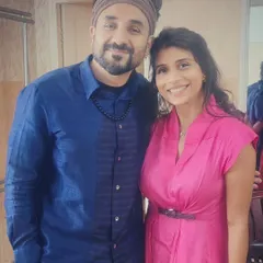 So excited to be on set with the one and only Vir Das. It was such a pleasure to collaborate with Maison Tai to style this incredibly funny and talented human for his show. Moments like these are what make our job so rewarding.