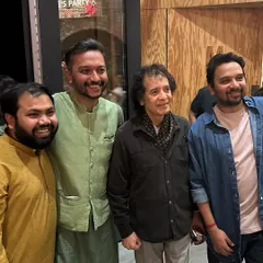 Another cherished photograph from the night Ustad Zakir Hussain attended our show in New York, seen here with my bandmates.