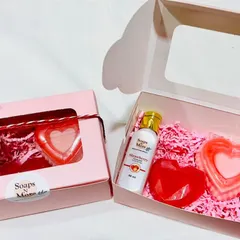 A lovely Valentine's gift set for your special someone. These boxes feature my handmade heart-shaped soaps and a mini bottle of moisturizing body lotion for a pampering treat.