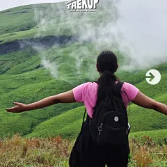 Imagine standing above the clouds, with the whole of the Western Ghats stretching out before you. This is the feeling of freedom I help you find on my Netravathi peak treks.