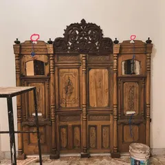A glimpse of a timeless Indian classical project in Jabalpur. This magnificent, large-scale wooden partition was custom-built, featuring detailed carving and paneling that defines the space with grandeur.