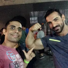 Sharing a fitness moment with John Abraham. He truly understands the meaning of hard work.