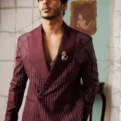 A shot of Ishaan Khatter from the Bridal Asia cover shoot. My goal was to create a sharp, polished grooming look that felt modern and sophisticated.