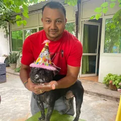 A special birthday portrait with me and the birthday boy, Phil. He looks very handsome in his party hat.