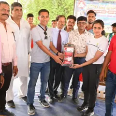Recognition for hard work is important. Here, our champion Saniya Khan receives her award at the Prayagraj district boxing championship, a proud moment for her and the academy.