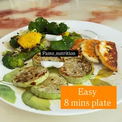 Who says healthy meals take hours to prepare? This entire plate, with grilled paneer, sautéed zucchini, and fresh vegetables, comes together in just 8 minutes. I teach you how to make quick, sustainable, and nutritious meals that fit into your busy life.