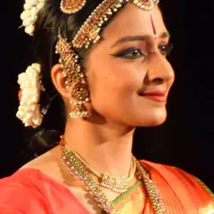 A close-up from a solo recital, capturing a moment of quiet reflection. For me, a successful solo performance is one where I can fully embody the character and share their inner world with the audience.