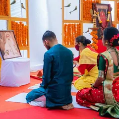 Seeking blessings from my Guru on my wedding day. It was important for us to begin our new life together with this sense of gratitude and devotion.