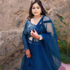The final engagement look. The makeup is soft and romantic, with a focus on flawless skin and gentle contouring that looks beautiful in outdoor lighting.