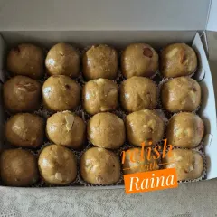 My Sattu Laddoos are made from roasted gram flour, a great source of plant-based protein and fiber. They have a low glycemic index and are excellent for sustained energy.