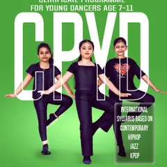 For kids aged 7-11, our Certificate Programme for Young Dancers (CPYD) offers a structured path to grow. This program introduces them to an international syllabus covering Contemporary, Hip Hop, Jazz, and K-Pop.