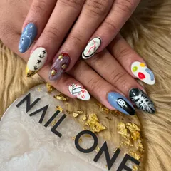 We bring your favorite characters to life, right on your fingertips. This full set of custom, hand-painted nail art is inspired by beloved anime films, with each nail telling a different part of the story. Show us your inspiration, and we will create a wearable masterpiece for you.