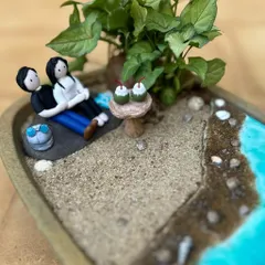 Another angle of the beach garden, showing how all the elements come together to create a relaxing and romantic scene.