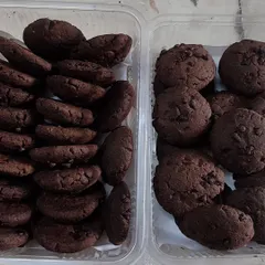 A fresh batch of my sugar-free cookies packed and ready to go. These are made with wholewheat flour and jaggery, offering a wholesome, guilt-free snack option.