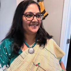 A close-up of my happy client. I am so grateful when people appreciate handmade work and choose to support small artisans like me.