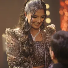 A candid from her Sangeet or Reception. Her smile shows how comfortable and happy she felt in her glam, which was light, fresh, and totally her.