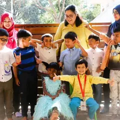 I believe teaching is a choice of passion, not convenience. It requires a genuine love for children and a desire to make a difference. My program is for those who want to be more than just a teacher; it's for those who want to be a guide, an educator, and a lifelong learner.