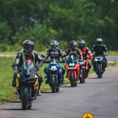 On-track drills are a huge part of our school. Here you see a 'follow the leader' session where students learn the correct racing lines and braking markers directly from one of our instructors.